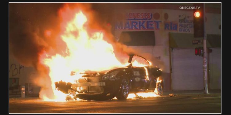 On mob that takes over L.A. street, sets cars on fire, and loots restaurant