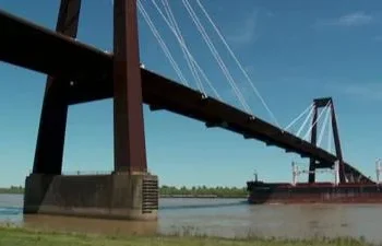 Man found dead in Mississippi River under Luling Bridge