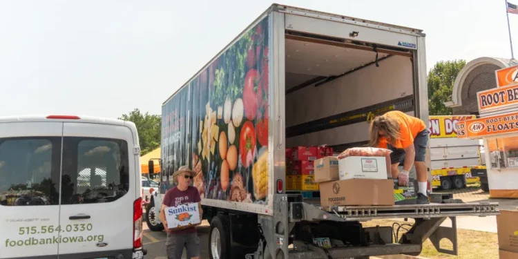 Food Bank of Iowa receives 6,000 lbs. of food from vendors at Iowa State Fair